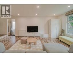 Bedroom - 4035 Fonda Way Se, Calgary, AB T2A5R7 Photo 6