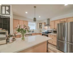 Family room - 4035 Fonda Way Se, Calgary, AB T2A5R7 Photo 7