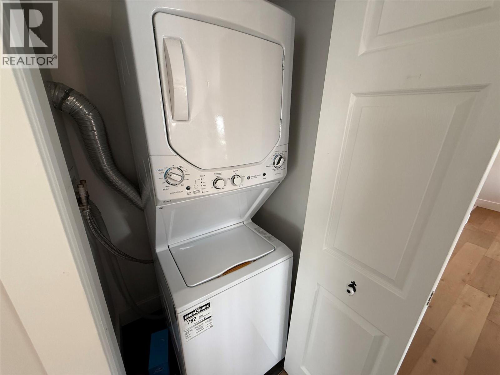 #5 430 4TH Avenue - Image 12