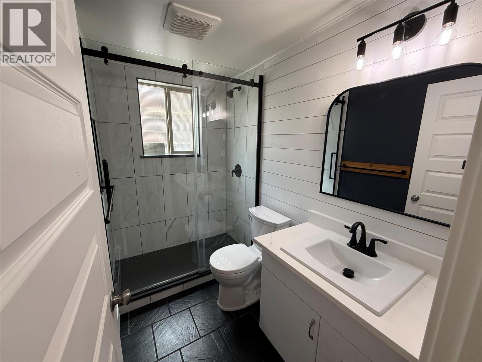 #5 430 4TH Avenue - Image 21