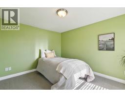 6 Ypres Green Sw, Calgary, AB T2T6L3 Photo 16