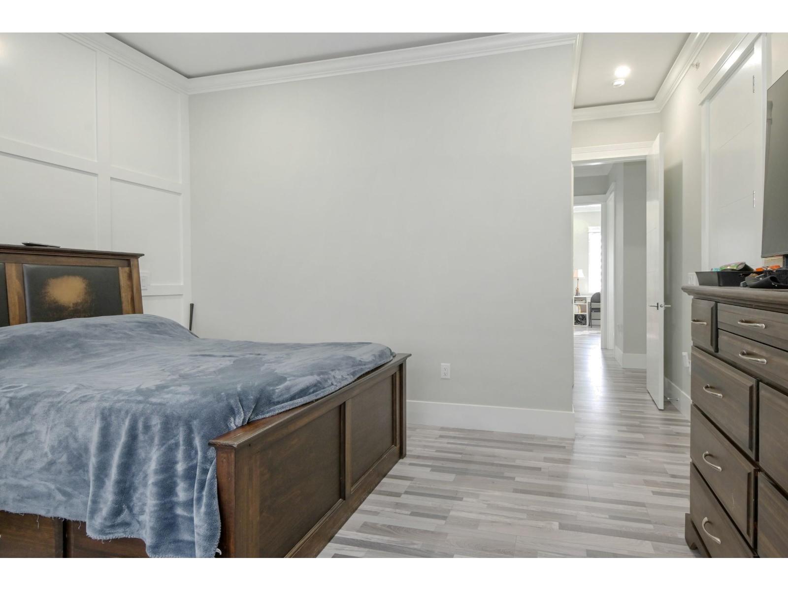 Photo of 34007 BARKER COURT 15