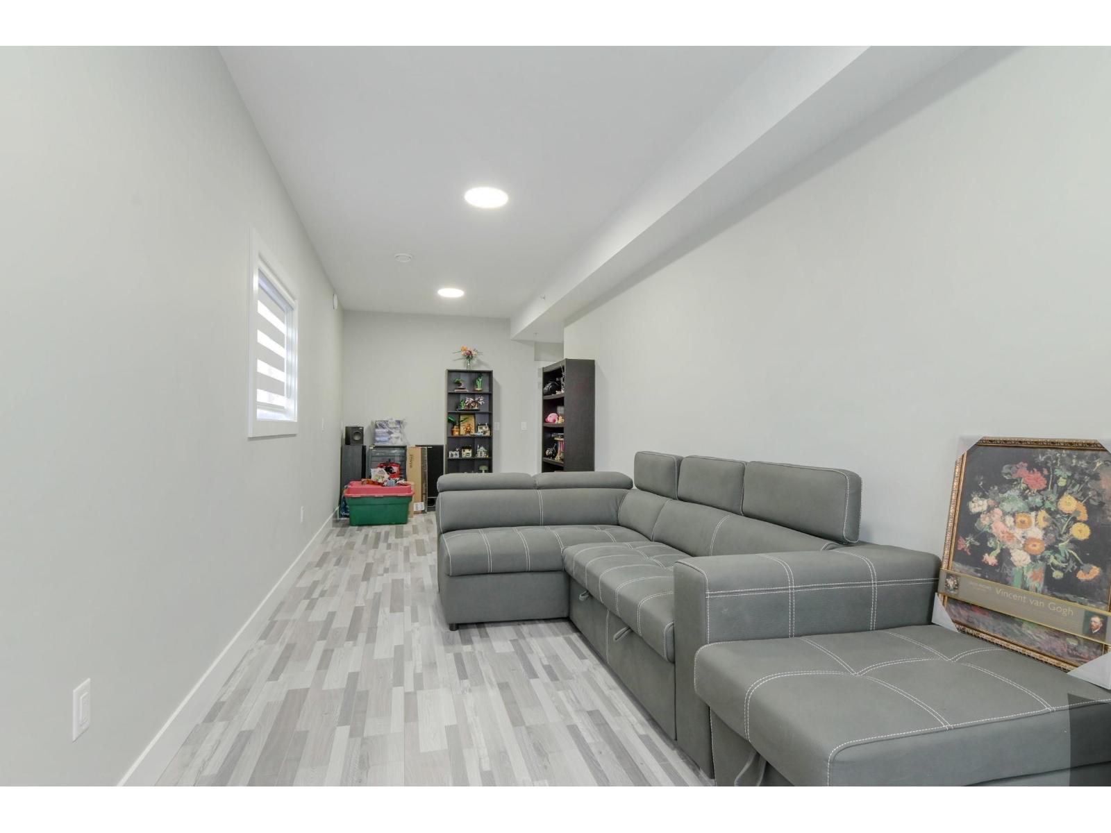 Photo of 34007 BARKER COURT 23