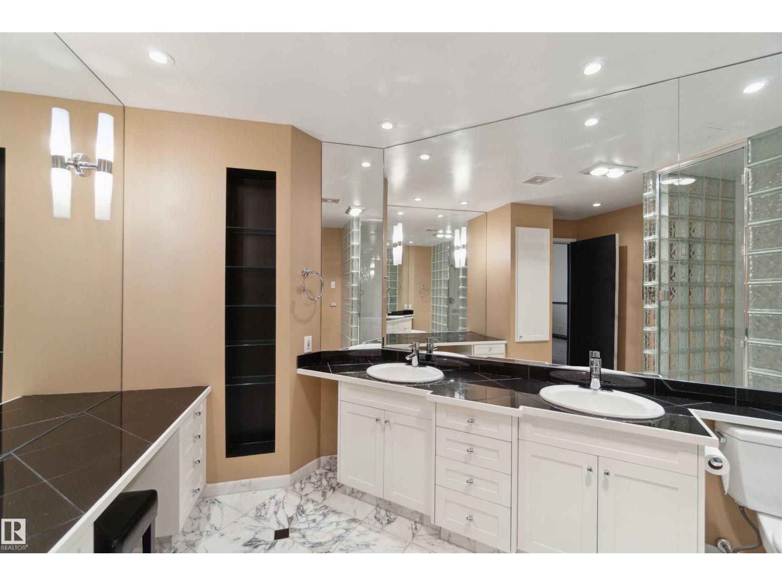 #12A 10050 118 ST NW - Image 19