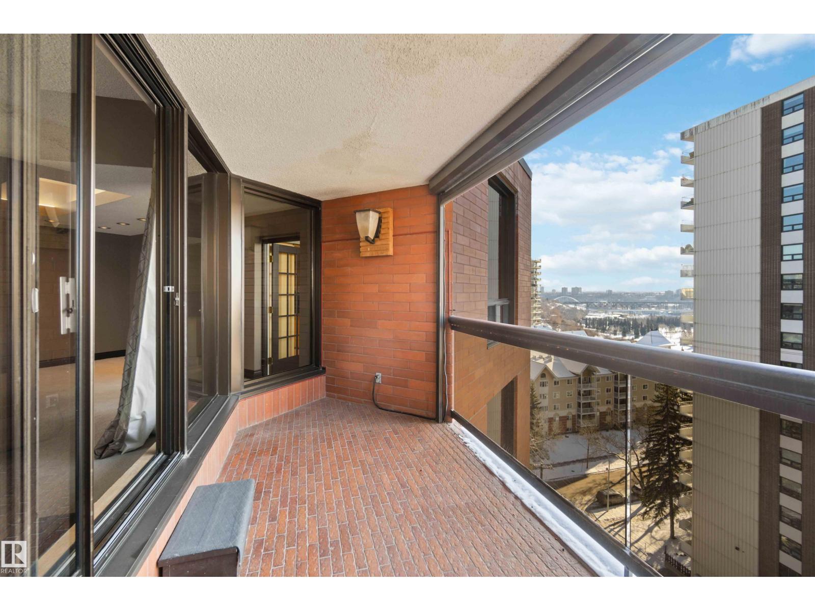 #12A 10050 118 ST NW - 47