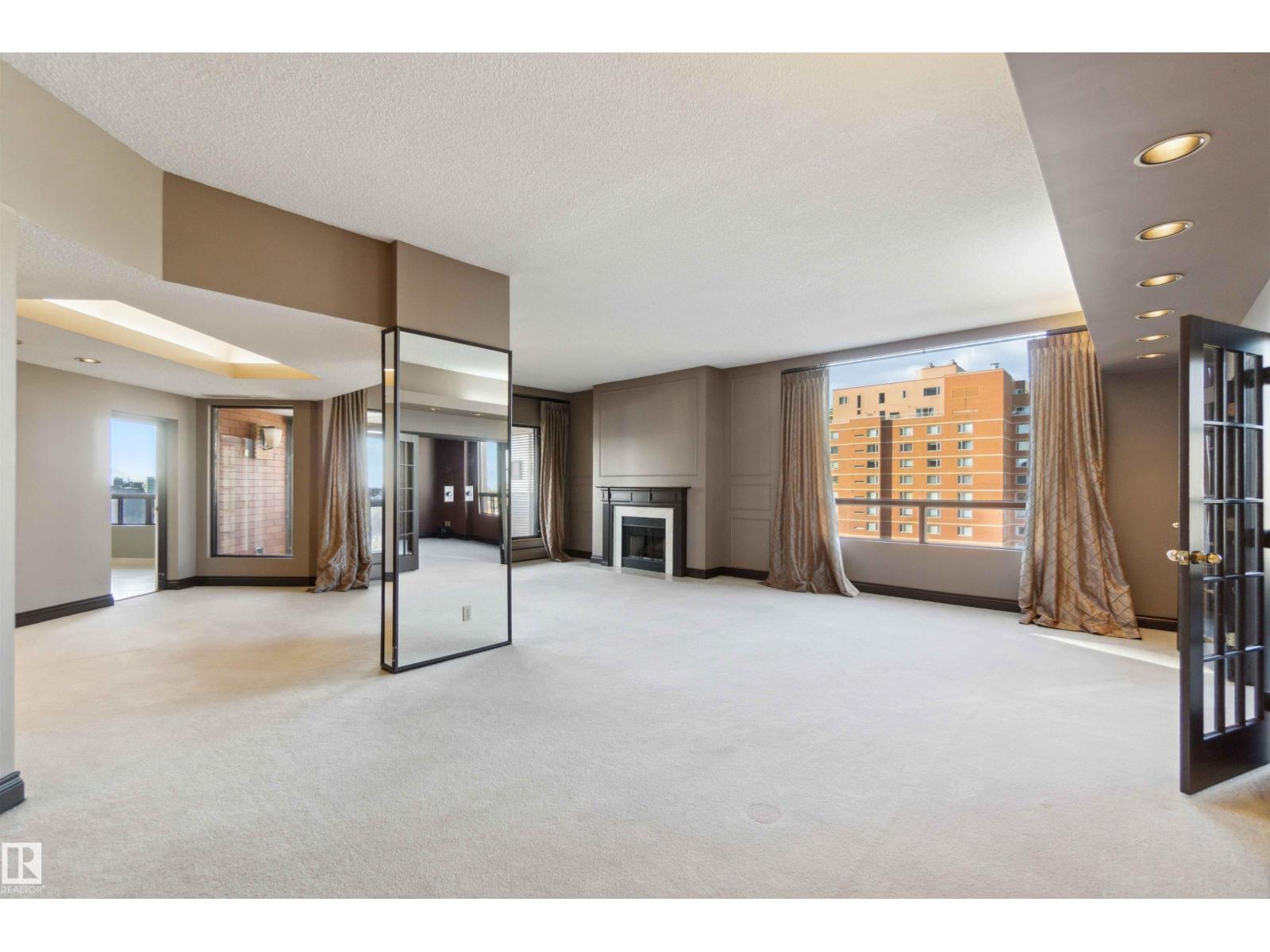#12A 10050 118 ST NW - 7
