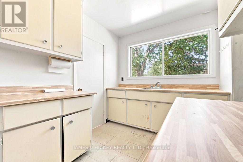 4 SHERIDAN COURT, Deep River — photo 12