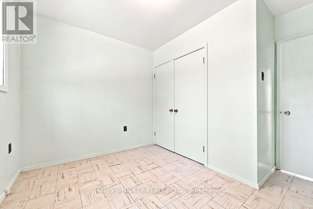 4 SHERIDAN COURT - Image 24