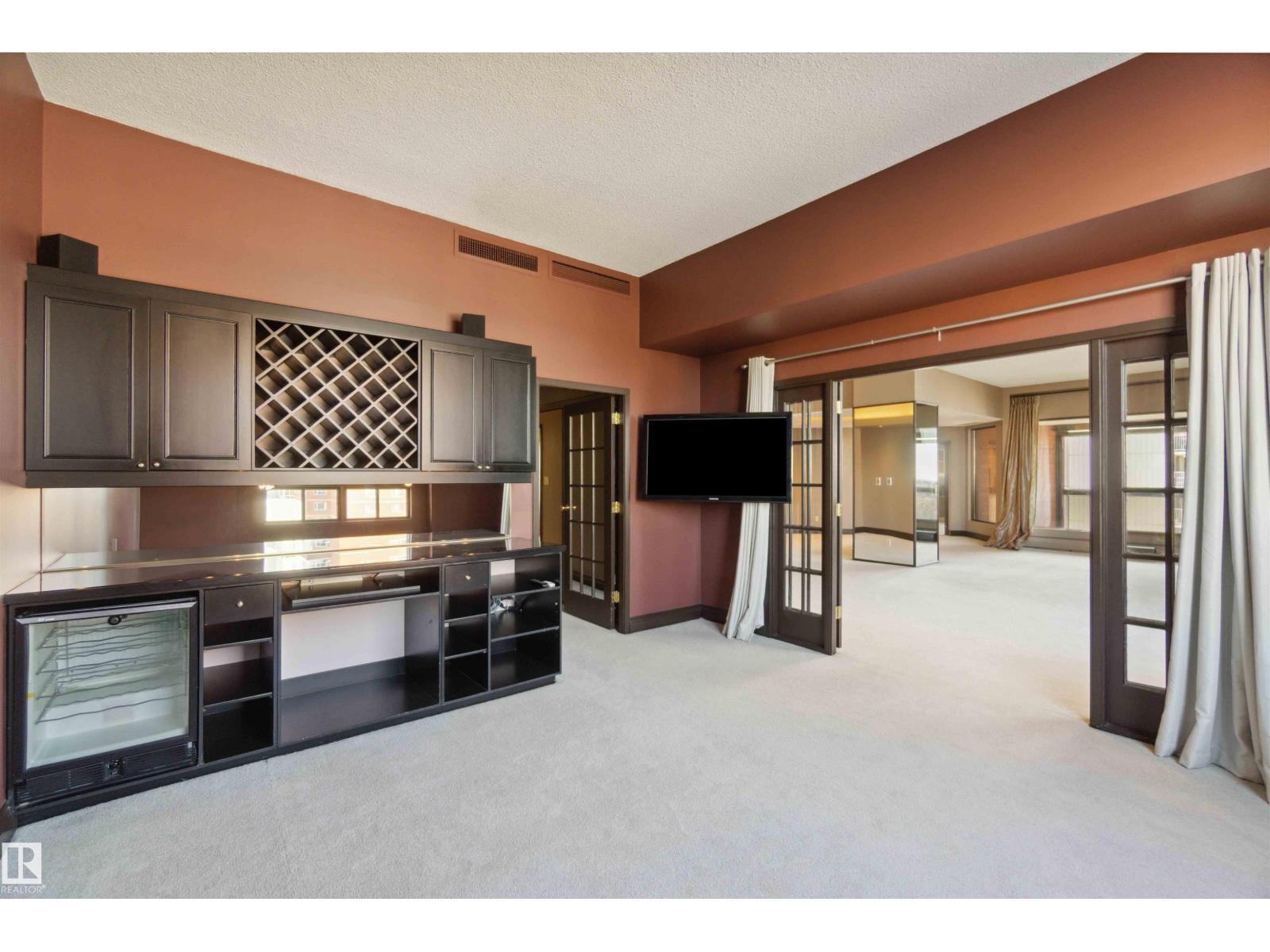 #12A 10050 118 ST NW - Image 37