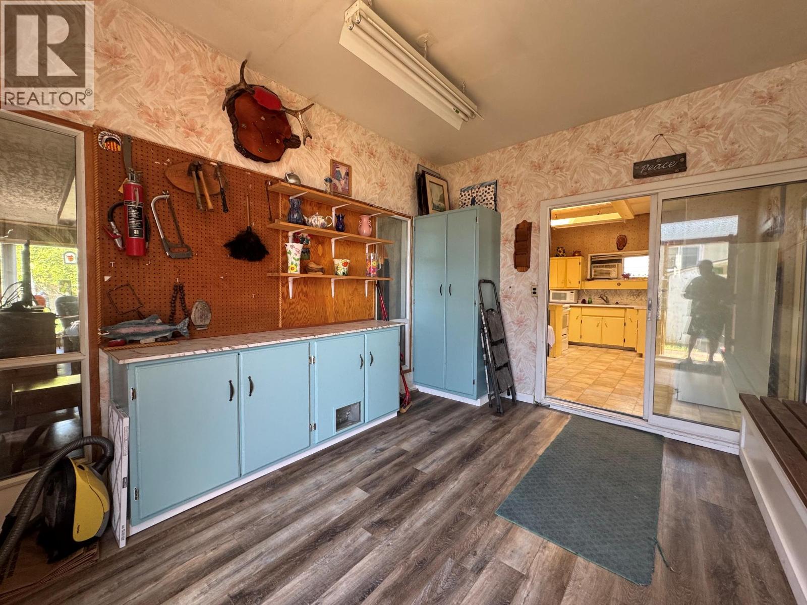 1422 Collett Street - 8