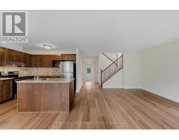 112 Akita Walk, Ottawa, ON K2J3T9 Photo 7