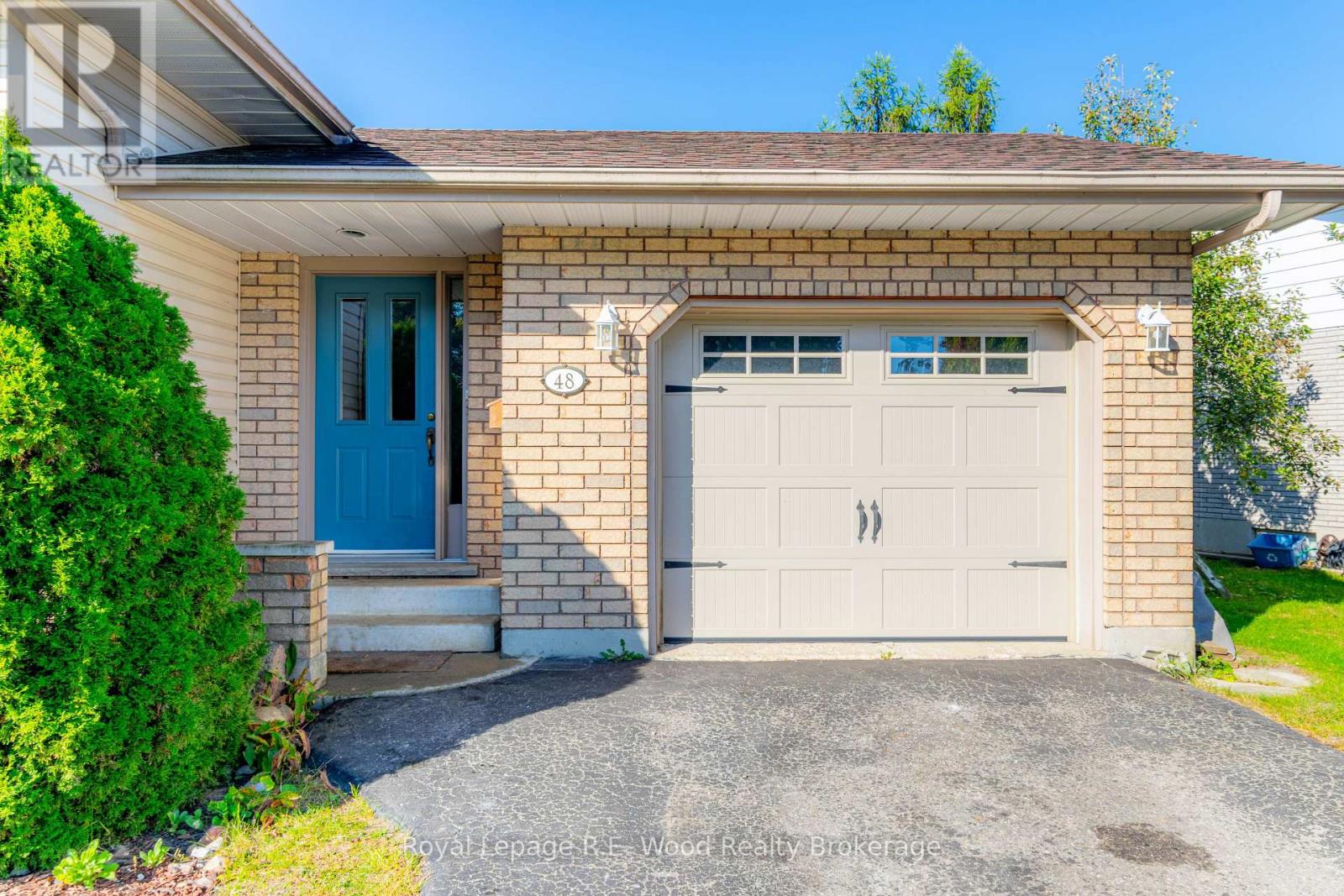 48 ALLEN STREET, Tillsonburg — photo 4