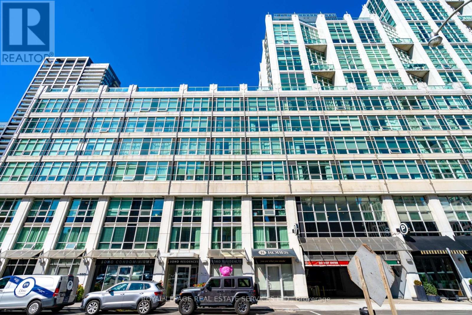 M-18 - 350 WELLINGTON STREET W, Toronto (Waterfront Communities) — photo 2