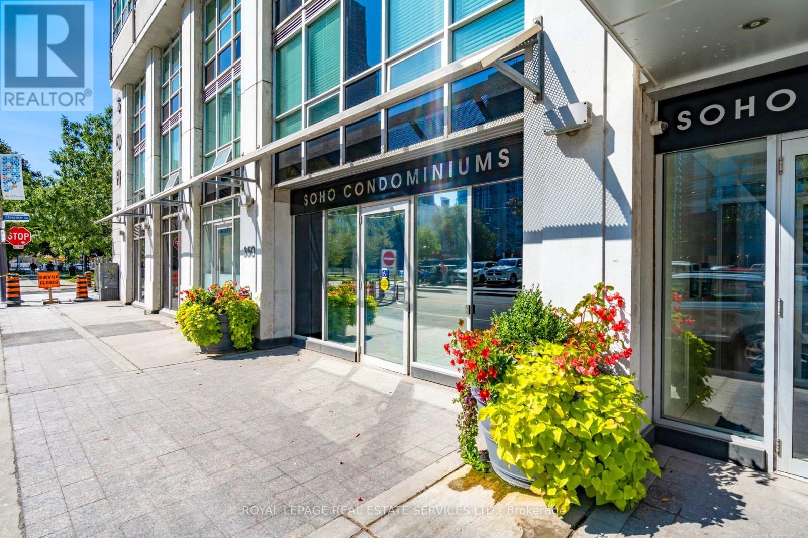 M-18 - 350 WELLINGTON STREET W, Toronto (Waterfront Communities) — photo 3