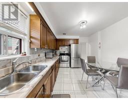941 Willowdale Avenue, Toronto, ON M2M3C3 Photo 13