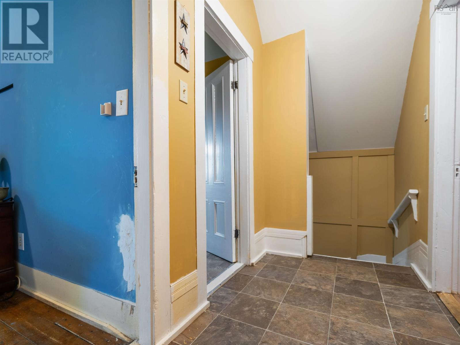6 Old Mill Road - Image 26