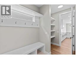 160 Vantage Drive - photo 10