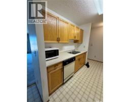 301 305 1st Street W, Rosetown, SK S0L2V0 Photo 8
