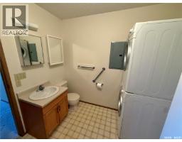 301 305 1st Street W, Rosetown, SK S0L2V0 Photo 18