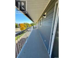 Laundry room - 301 305 1st Street W, Rosetown, SK S0L2V0 Photo 6