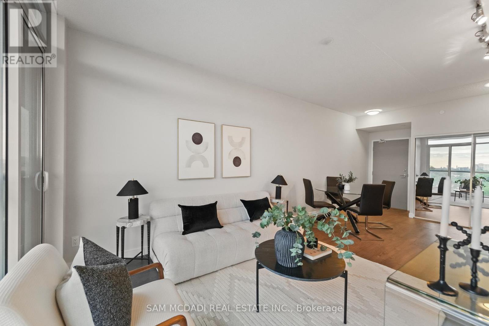 #903 2055 DANFORTH AVENUE - Image 13