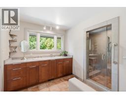 3060 Thorpe Rd, Qualicum Beach, BC V9K1Z7 Photo 33