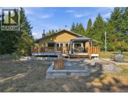 Kitchen - 3060 Thorpe Rd, Qualicum Beach, BC V9K1Z7 Photo 8