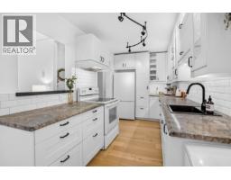 324 9101 Horne Street, Burnaby, BC V3N4M3 Photo 8