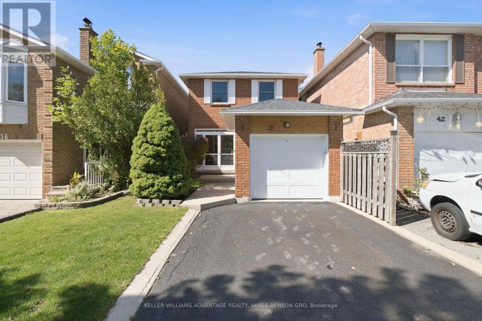 38 WHITE BOULEVARD, Vaughan (Brownridge) — photo 3