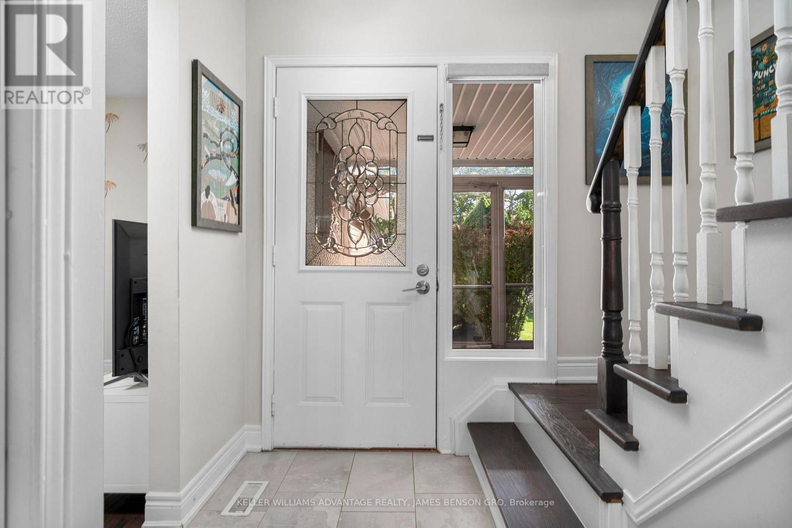 38 WHITE BOULEVARD, Vaughan (Brownridge) — photo 6