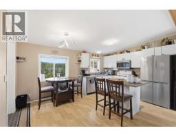 Kitchen - 120 Zirnhelt Road, Kamloops, BC V2H0B3 Photo 8