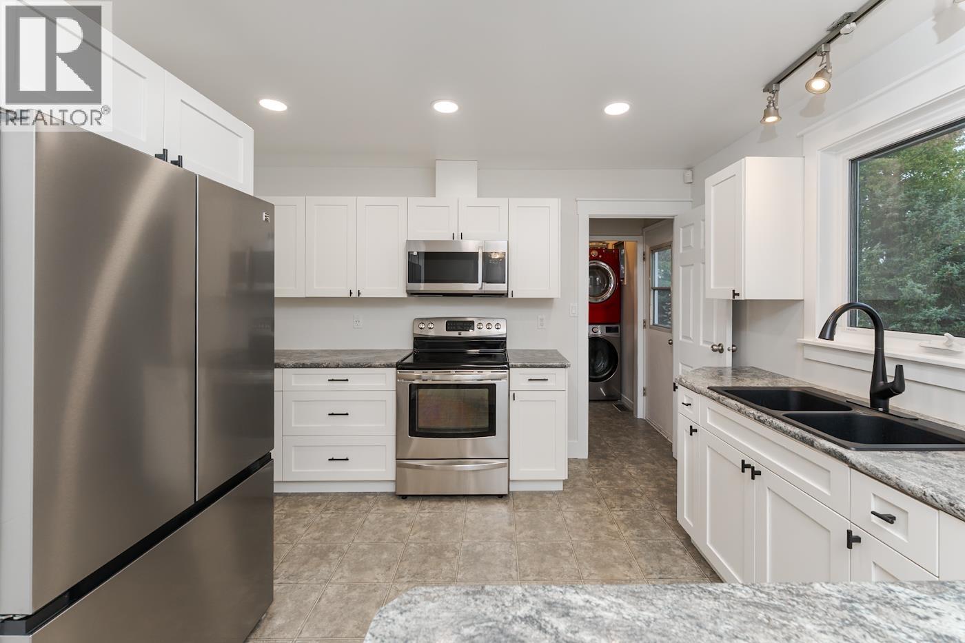 2864 CALHOUN CRESCENT - Image 5