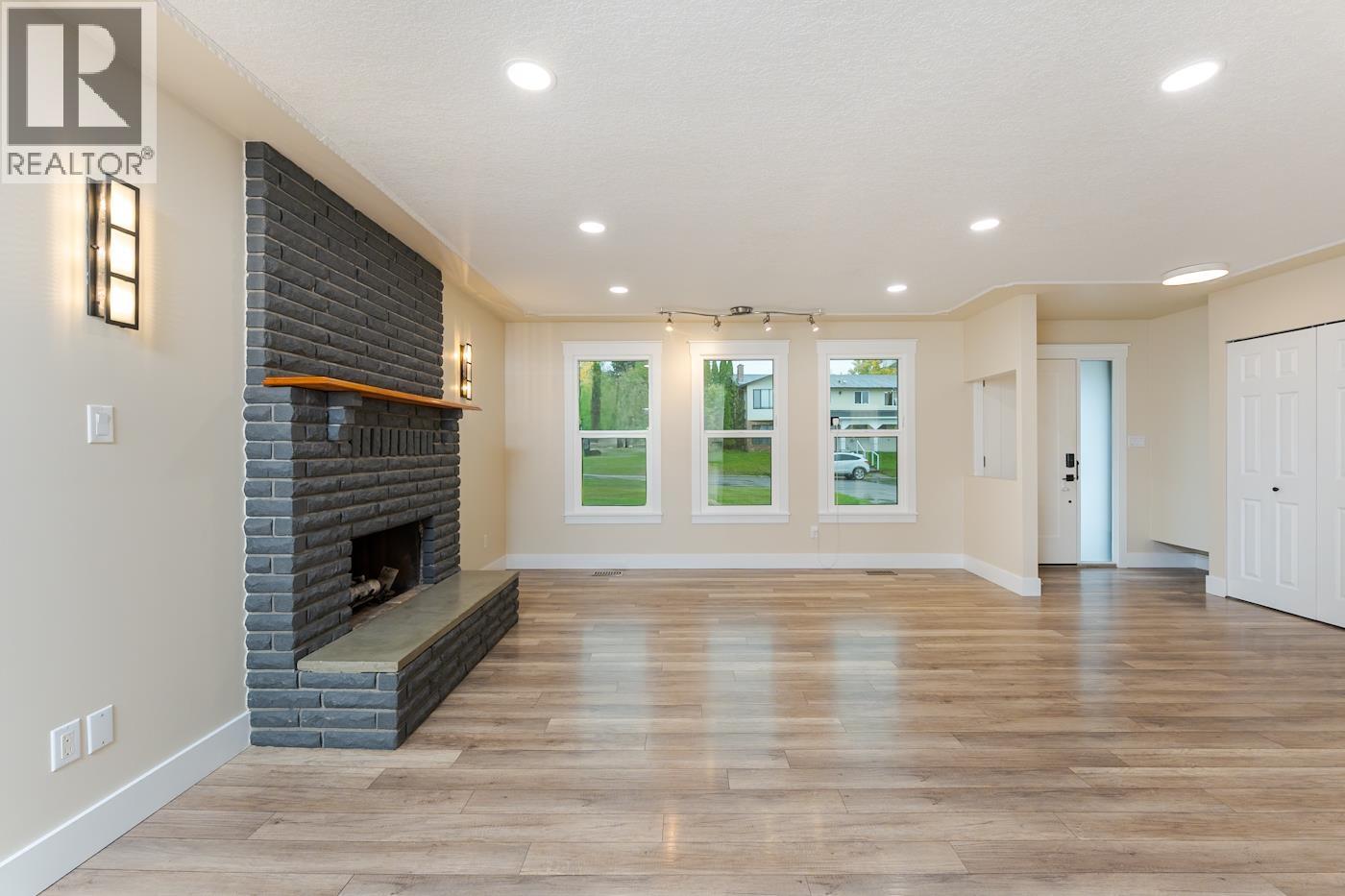 2864 CALHOUN CRESCENT - 8