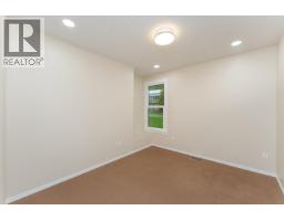 2864 Calhoun Crescent, Prince George, BC V2N5J9 Photo 16