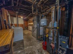 416 12th Street, Brandon, MB R7A4M4 Photo 33