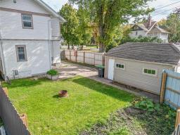 416 12th Street, Brandon, MB R7A4M4 Photo 37
