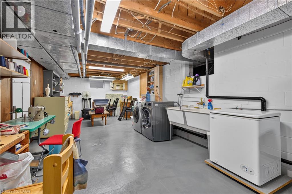 289 LAKEVIEW Avenue - 44