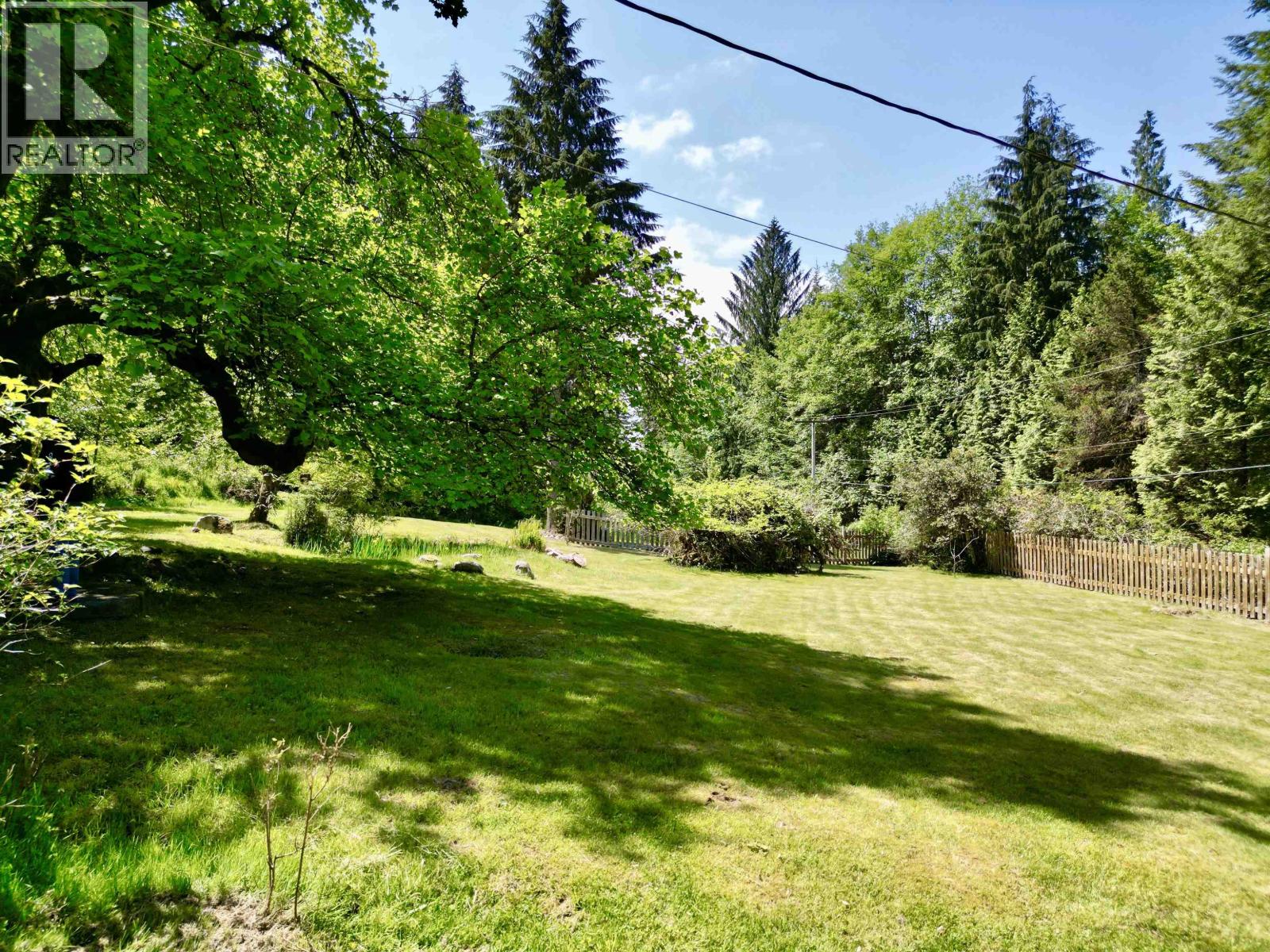 722 WEST BAY ROAD, Gambier Island