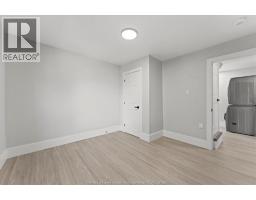 371 Curry, Windsor, ON N9E2B6 Photo 24