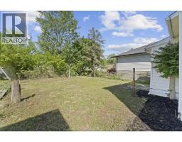 371 Curry, Windsor, ON N9E2B6 Photo 32