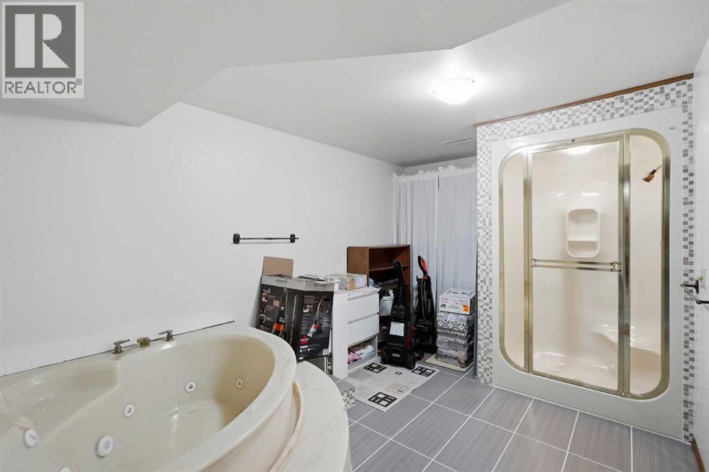 Listing photo – 12 Dickens Lane, Lacombe
