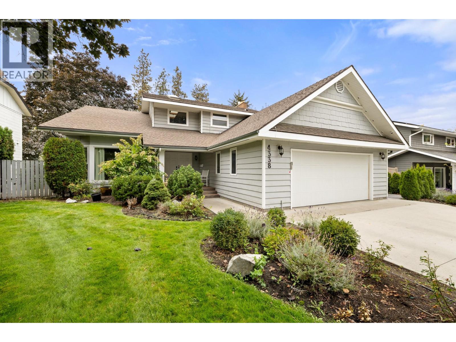 4338 Dunvegan Court, Kelowna