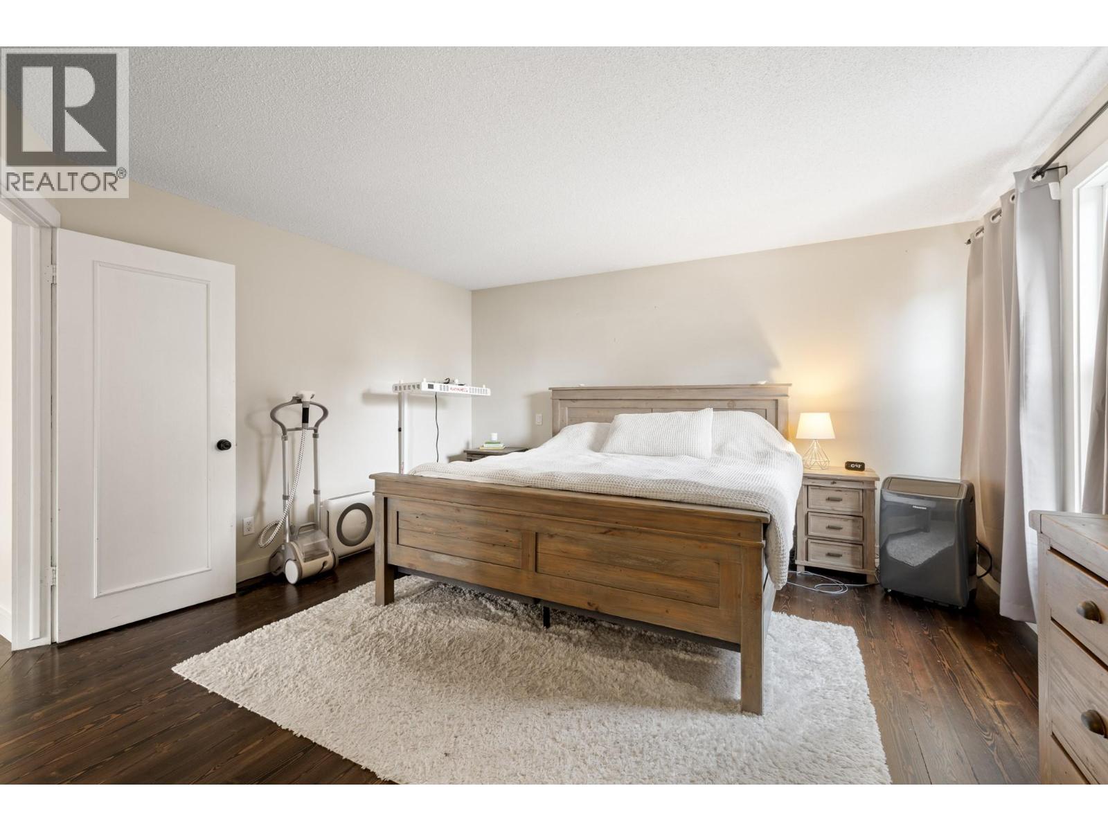 4338 Dunvegan Court, Kelowna