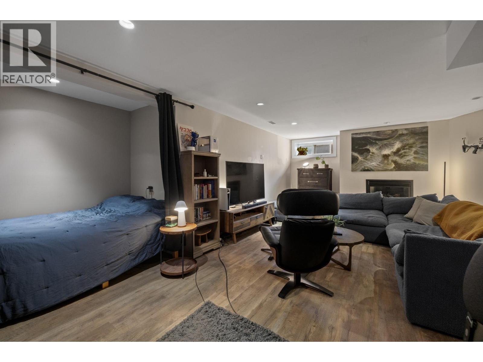 4338 Dunvegan Court, Kelowna