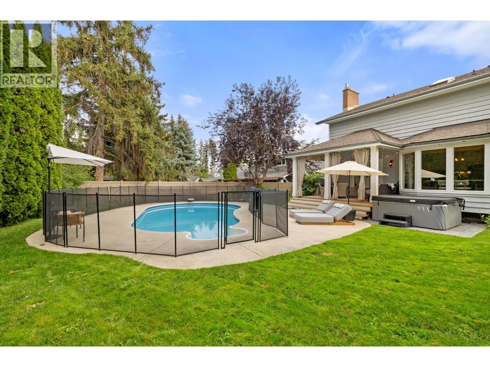 4338 Dunvegan Court, Kelowna