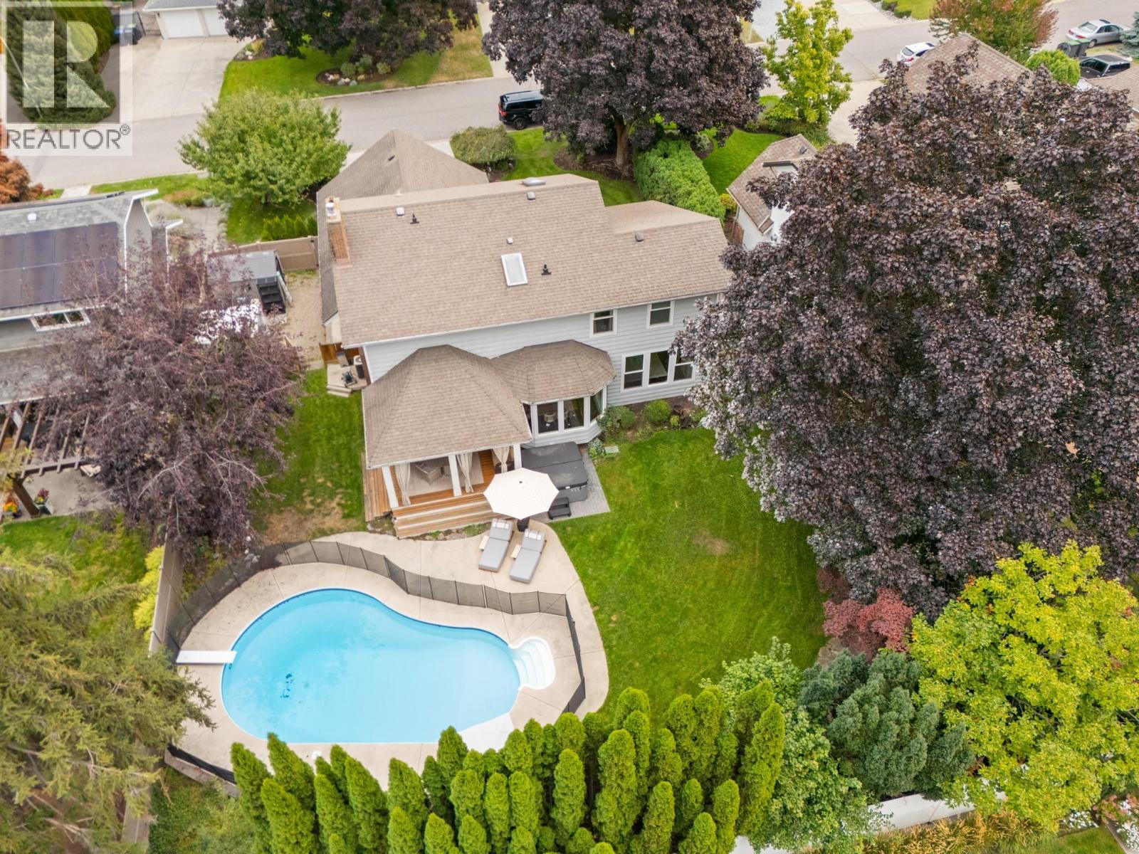 4338 Dunvegan Court, Kelowna