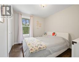 4338 Dunvegan Court, Kelowna, BC V1W2N6 Photo 29