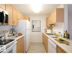 #226 10511 42 Av Nw, Edmonton, AB T6J7G8 Photo 9