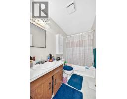4209 54 Avenue, Innisfail, AB T4G1K4 Photo 24