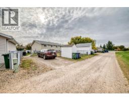 4209 54 Avenue, Innisfail, AB T4G1K4 Photo 32